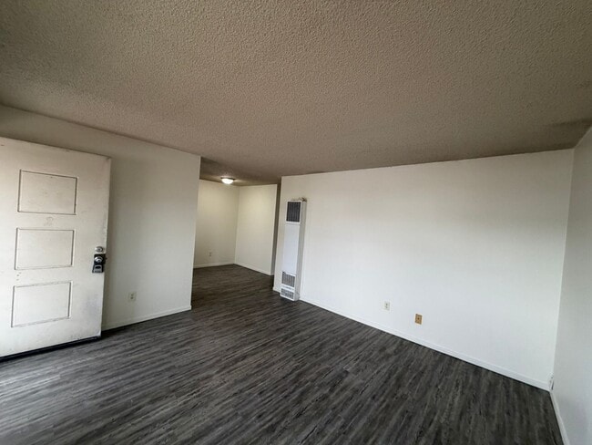 1342 N Edmonds Dr in Carson City, NV - Building Photo - Building Photo