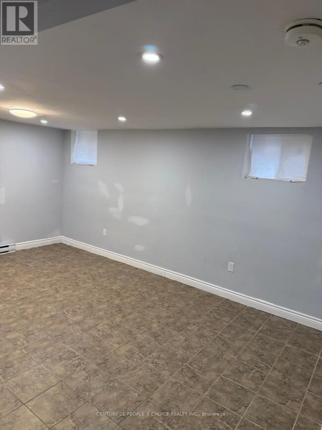 property at 41 Coomer Crescent