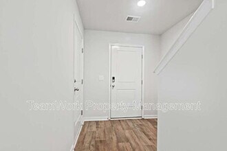 111 Cozy Nest Wy in Summerville, SC - Building Photo - Building Photo