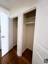 17 E 67th St in New York, NY - Building Photo - Building Photo