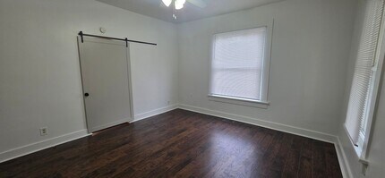 657 New in Springfield, MO - Building Photo - Building Photo