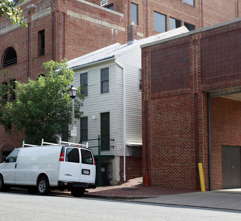 113 N Fayette St in Alexandria, VA - Building Photo