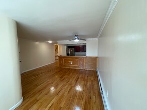 102 Bristol St in Brooklyn, NY - Building Photo - Building Photo