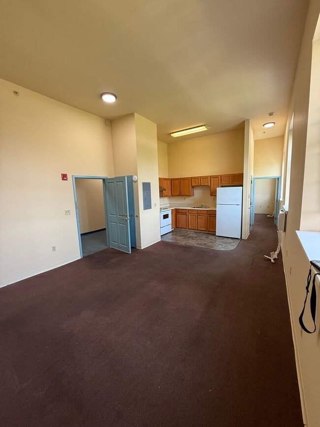 property at 1001 Pennington Rd