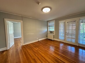 303 N New St in Staunton, VA - Building Photo - Building Photo