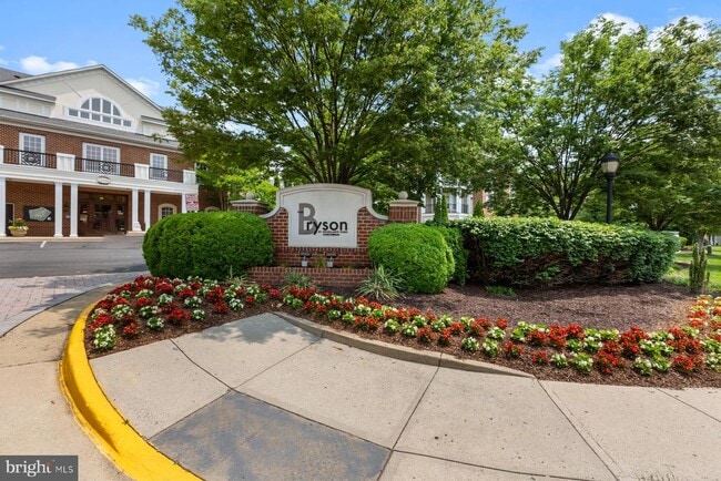 property at 12945 Centre Park Cir