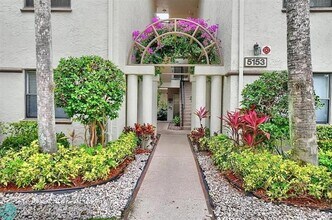 5153 Floria Dr in Boynton Beach, FL - Building Photo - Building Photo