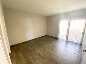 1881 W Alexander Rd in North Las Vegas, NV - Building Photo - Building Photo