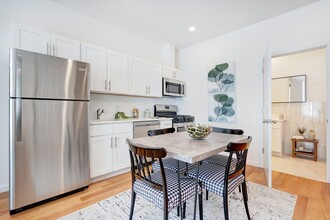 60 Cottage St-Unit -2A in Jersey City, NJ - Building Photo - Building Photo