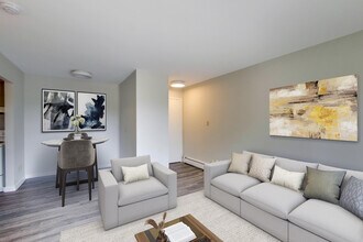 233 Durand St in Sarnia, ON - Building Photo - Building Photo