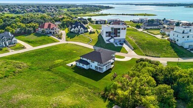 7281 Waters Edge Dr in The Colony, TX - Building Photo - Building Photo