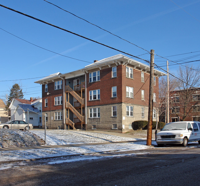 506 Crosby St in Akron, OH - Building Photo - Building Photo