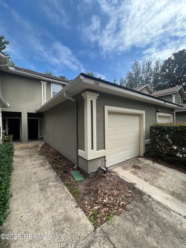 property at 7955 Melvin Rd