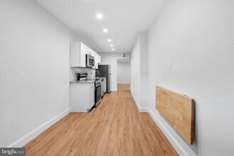 3876 Lancaster Ave in Philadelphia, PA - Building Photo - Building Photo