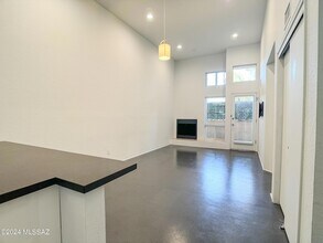 7620 E Callisto Cir, Unit 113 in Tucson, AZ - Building Photo - Building Photo
