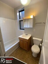 3523 N Racine Ave in Chicago, IL - Building Photo - Building Photo