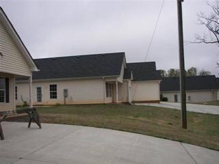 8044-8046 Utica St in Seneca, SC - Building Photo - Building Photo