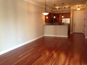 2810 Selwyn Ave, Unit 326 in Charlotte, NC - Building Photo - Building Photo