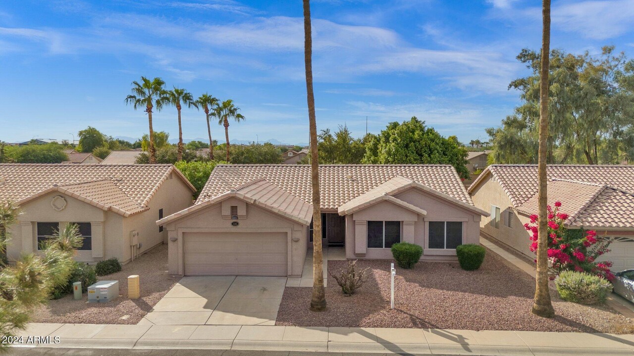 1292 N Bogle Ave in Chandler, AZ - Foto de edificio