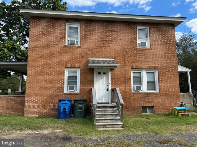 216 Delsea Dr in Franklin, NJ - Building Photo - Building Photo