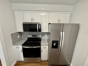 901 Concord St in Orlando, FL - Building Photo - Building Photo