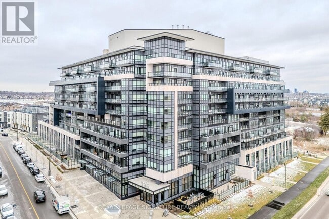 property at 395 Dundas St W