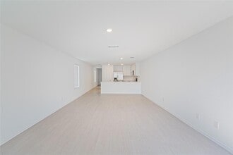 117 Dark Victory Rd in Jarrell, TX - Building Photo - Building Photo