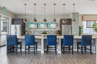 Preserve at Melrose in Vista, CA - Foto de edificio - Building Photo