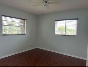 12501 SW 14th St, Unit 315R in Pembroke Pines, FL - Foto de edificio - Building Photo