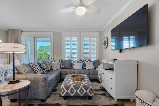 property at 9100 Baytowne Wharf Blvd