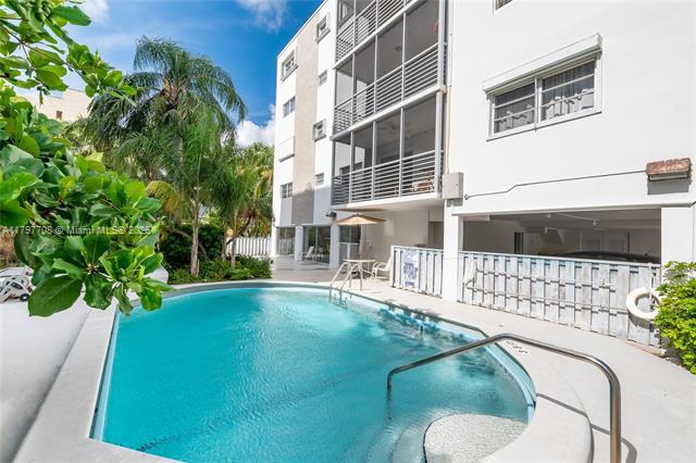 301 Sunrise Dr, Unit 4AE in Key Biscayne, FL - Building Photo - Building Photo