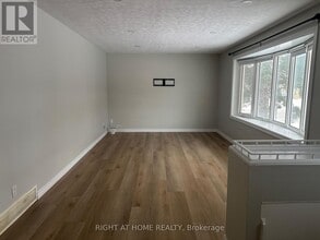 5 Parkway Crescent in Clarington, ON - Building Photo - Building Photo