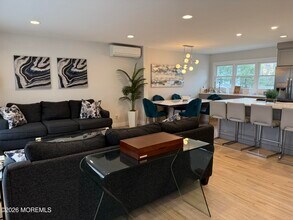 5 Ash St in Eatontown, NJ - Building Photo - Building Photo