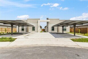 25 Violet Ave W in Pharr, TX - Building Photo