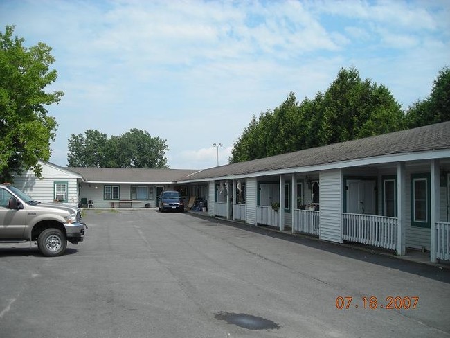 118 Sailly Ave in Plattsburgh, NY - Building Photo - Building Photo