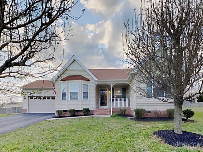 1605 Mary Ct in Columbia, TN - Building Photo - Building Photo