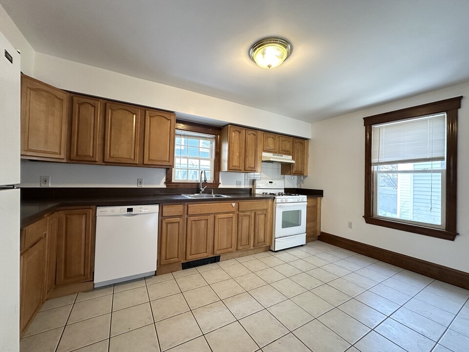 26 Callender St, Unit #1 in Cambridge, MA - Foto de edificio
