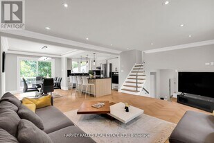 16 Wedgeport Pl in Toronto, ON - Building Photo