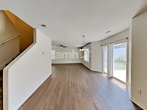 13902 Travis Boyd Cir in Herriman, UT - Foto de edificio - Building Photo