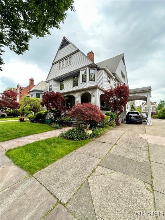 property at 40 Oakland Pl
