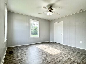 6054 Stumberg Ln in Baton Rouge, LA - Building Photo - Building Photo