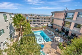 2940 Lawrence St in San Diego, CA - Building Photo - Building Photo