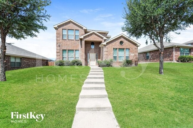 property at 611 Canvas Ct