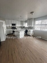 3051 W Gordon Ave in Layton, UT - Building Photo - Building Photo