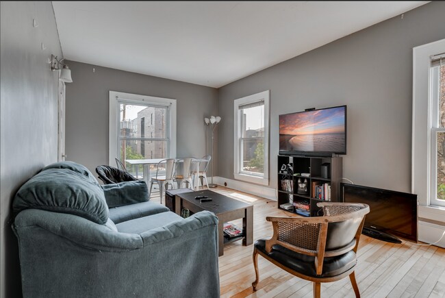 property at 1924 Colfax Ave South
