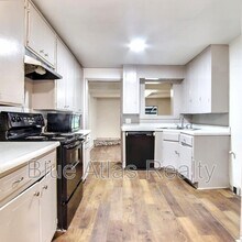 1714 NW Dallas St in Grand Prairie, TX - Building Photo - Building Photo
