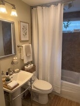 12 Merrill St, Unit Unit 2 in Cambridge, MA - Building Photo - Building Photo