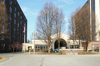 Ballard Place Apartments in Lexington, KY - Building Photo - Building Photo