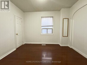 428 Westmoreland Ave N in Toronto, ON - Building Photo - Building Photo