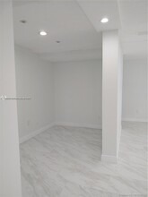 6424 Collins Ave in Miami, FL - Building Photo - Building Photo